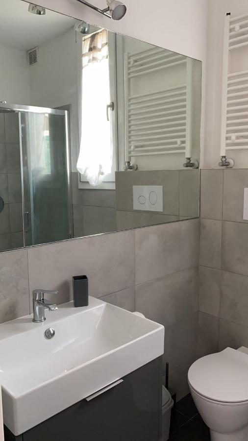 Апартаменты Momy House Сан-Дона-ди-Пьяве Экстерьер фото