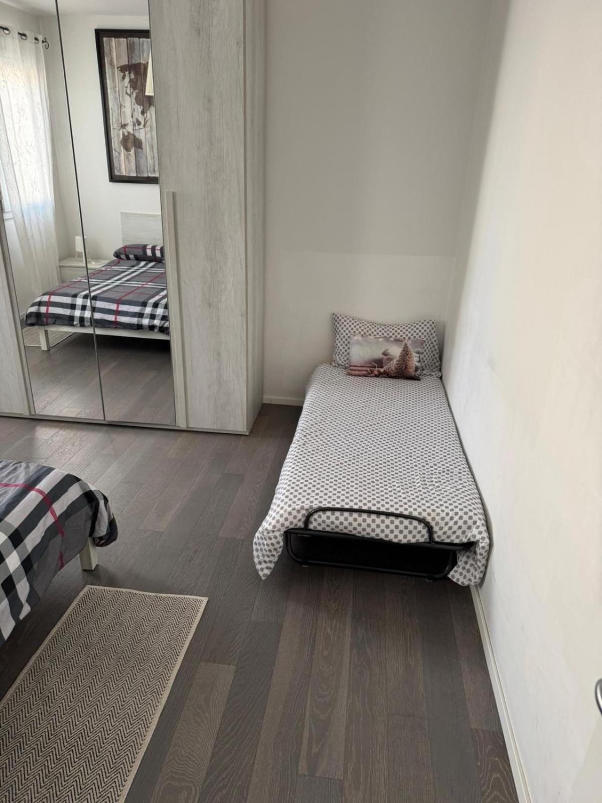Апартаменты Momy House Сан-Дона-ди-Пьяве Экстерьер фото